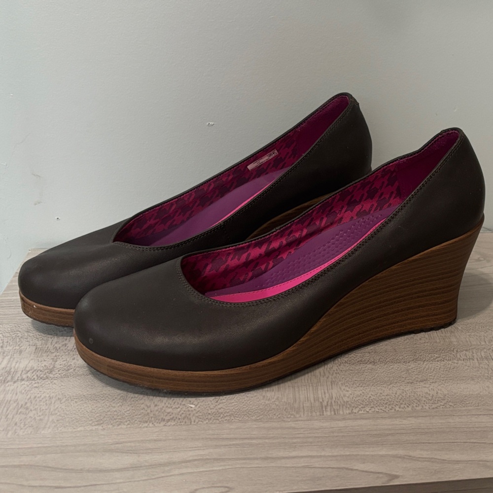CROCS Brown Wedge Shoes